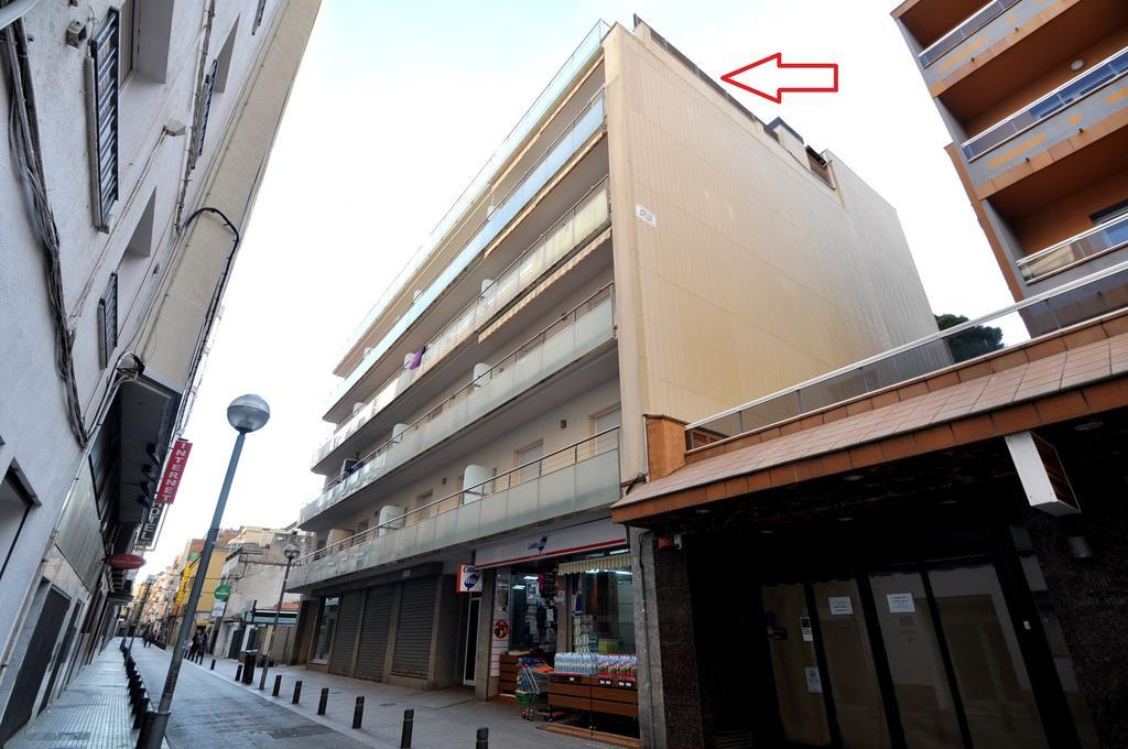 Apartament Duplex Llaverias Lloret de Mar Exteriér fotografie
